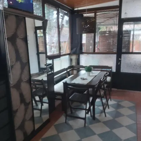 Newmidi Terrace, Wifi בית הארחה *