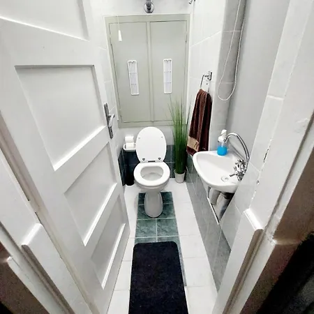 Newmidi Terrace, Wifi בית הארחה שיופוק