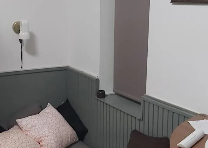 Newmidi Terrace, Wifi Gæstehus