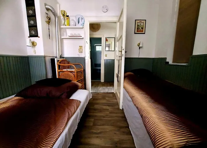 Newmidi Terrace, Wifi Gæstehus 3*